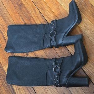 Black Vera Wang leather boots